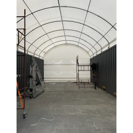 Kontejnerové zastřešení 6x12 m se zadní stěnou PVC 900 g/m²